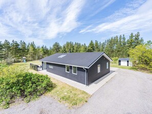 House | Exterior - 5 Star Holiday Home in Henne (Henne)