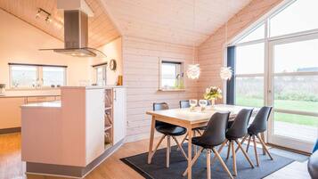 House | Dining