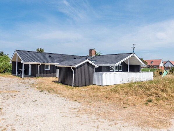 House | Exterior - 8 Person Holiday Home in Hvide Sande (Hvide Sande)