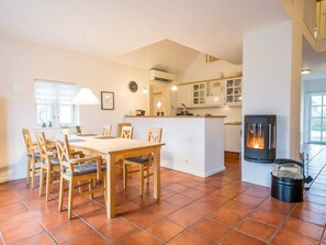 Dining - 6 Person Holiday Home in Blavand (Blavand)