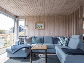 House | Living area - 4 Person Holiday Home in Fano (Fano)