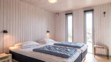 House | 2 bedrooms, individually furnished