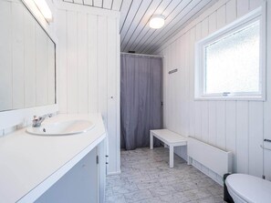 Ferienhaus | Badezimmer