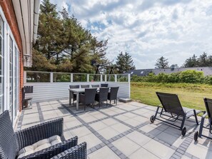 House | Exterior - 8 Person Holiday Home in Blavand (Blavand)