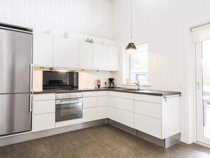 Private kitchen - 8 Person Holiday Home in Blavand (Blavand)