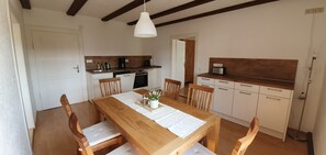 In-room dining - Ferienwohnungen Hafnerkarl (Falkenberg)