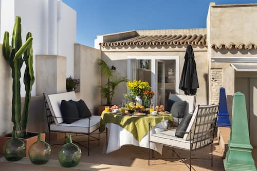 Penthouse, Terrace | Courtyard view