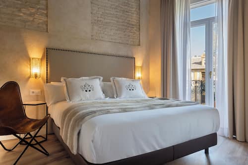 Superior Apartment, City View