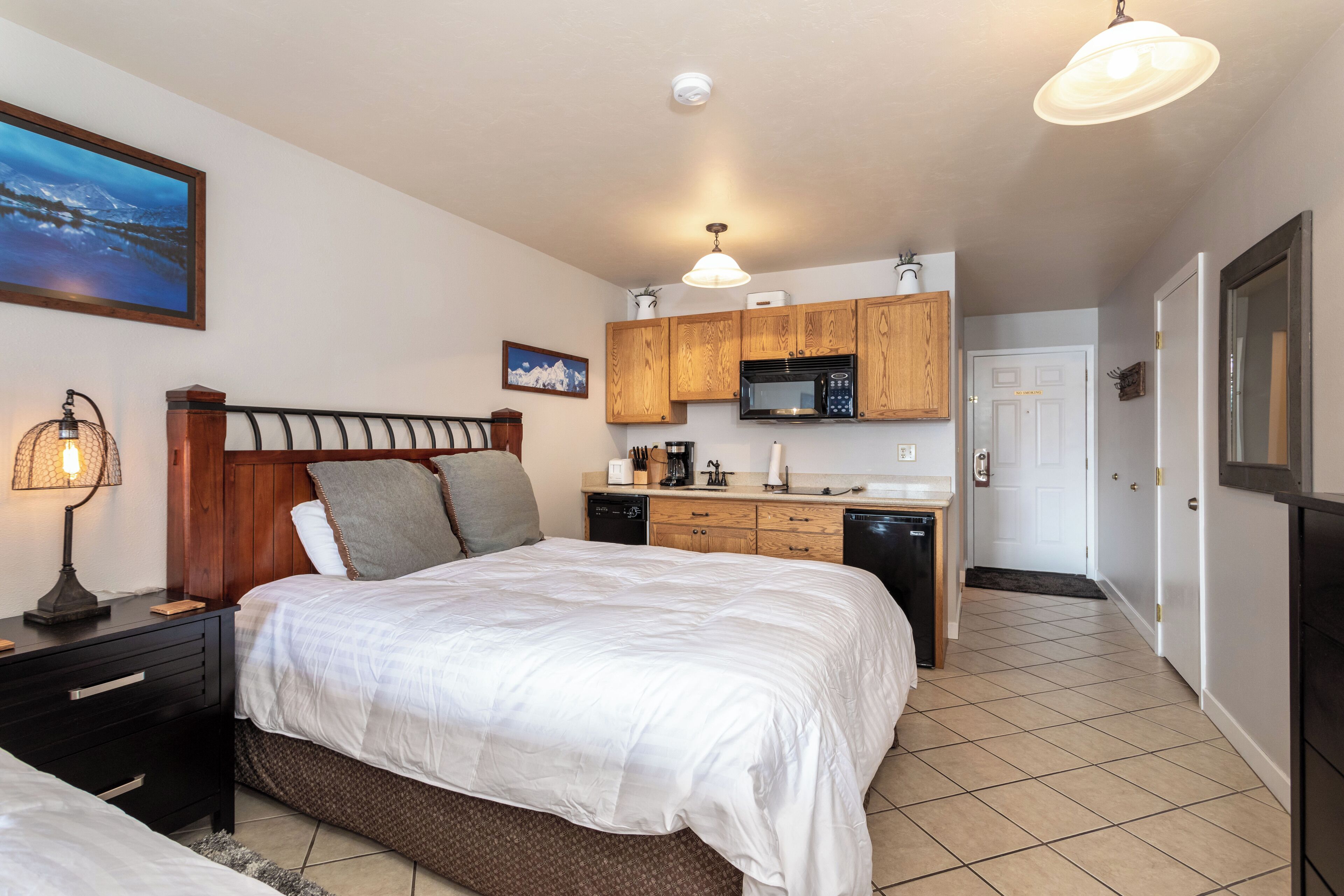 1 多间卧室、熨斗/熨衣板、免费 WiFi、床单