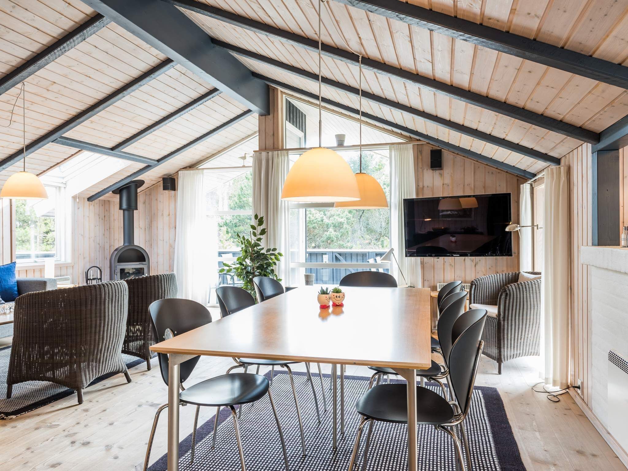 House | Private kitchen | Fridge, microwave, stovetop, dishwasher