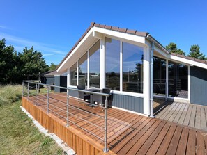 Exterior - 6 Person Holiday Home in Blavand (Blavand)