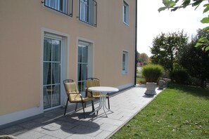 Apartment | Terrace/patio