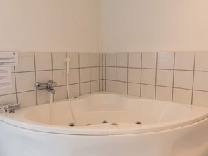 House | Rawatan Spa