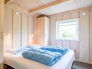 Talo | 3 makuuhuonetta, yksilöllisesti kalustettu, vuodevaatteet