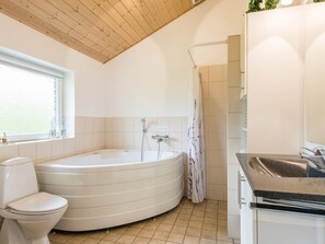 Talo | Kylpylähoito