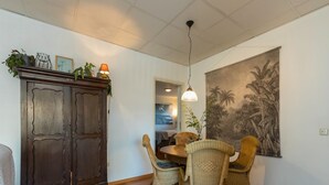 Dining - Attractive House with Garden in Center near Beach (Groede)