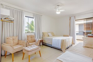 Nhà gỗ | 7 phòng ngủ, bàn ủi/dụng cụ ủi quần áo 