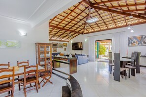 Chalet | Interior - GB19 Casa 7 Quartos a 50m da Praia (Camaçari)