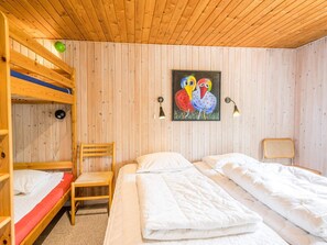 Room - Holiday Home in Tarm (Tarm)