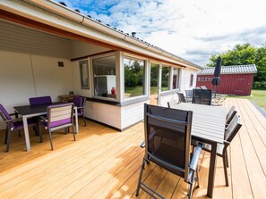 Balcony - Holiday Home in Tarm (Tarm)