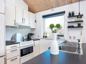 House | Private kitchen - Holiday Home in Tarm (Tarm)