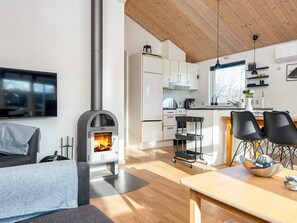 House | Private kitchen - Holiday Home in Tarm (Tarm)