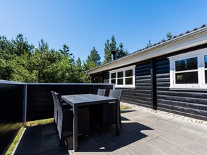 Balcony - 7 Person Holiday Home on a Holiday Park in Nørre Nebel (Norre Nebel)