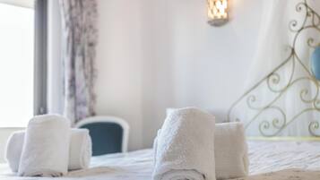 3 dormitorios, tabla de planchar con plancha, wifi gratis y ropa de cama