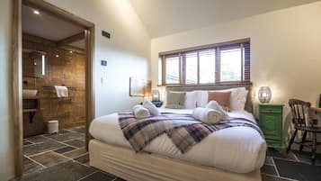 Cottage (2 Bedrooms) | 2 chambres, fer et planche Ă  repasser, Wi-Fi gratuit