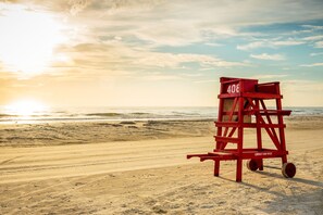 Beach nearby, beach towels
