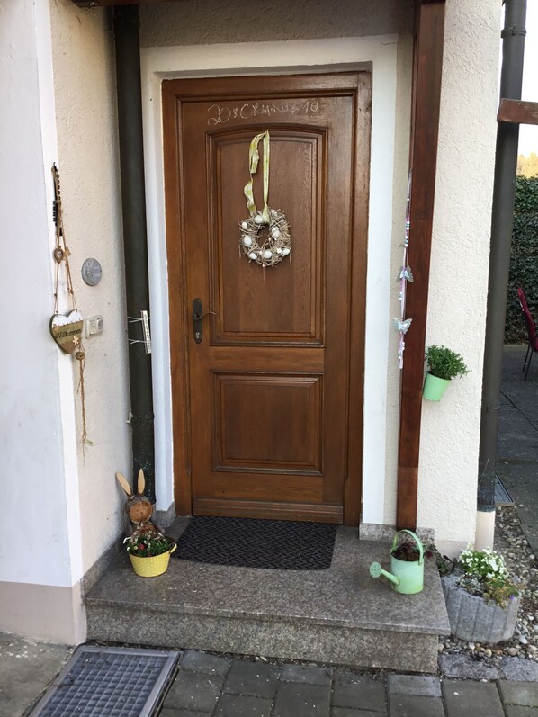 Entrada al alojamiento