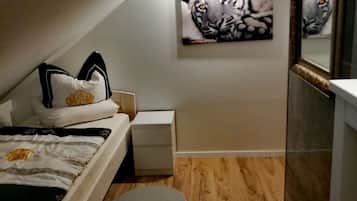 Apartment | 2 bedrooms, free WiFi