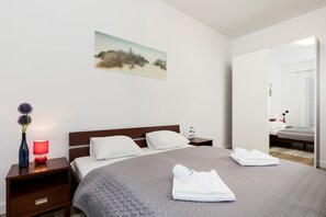 1 غرفة نوم وملاءات أسرّة