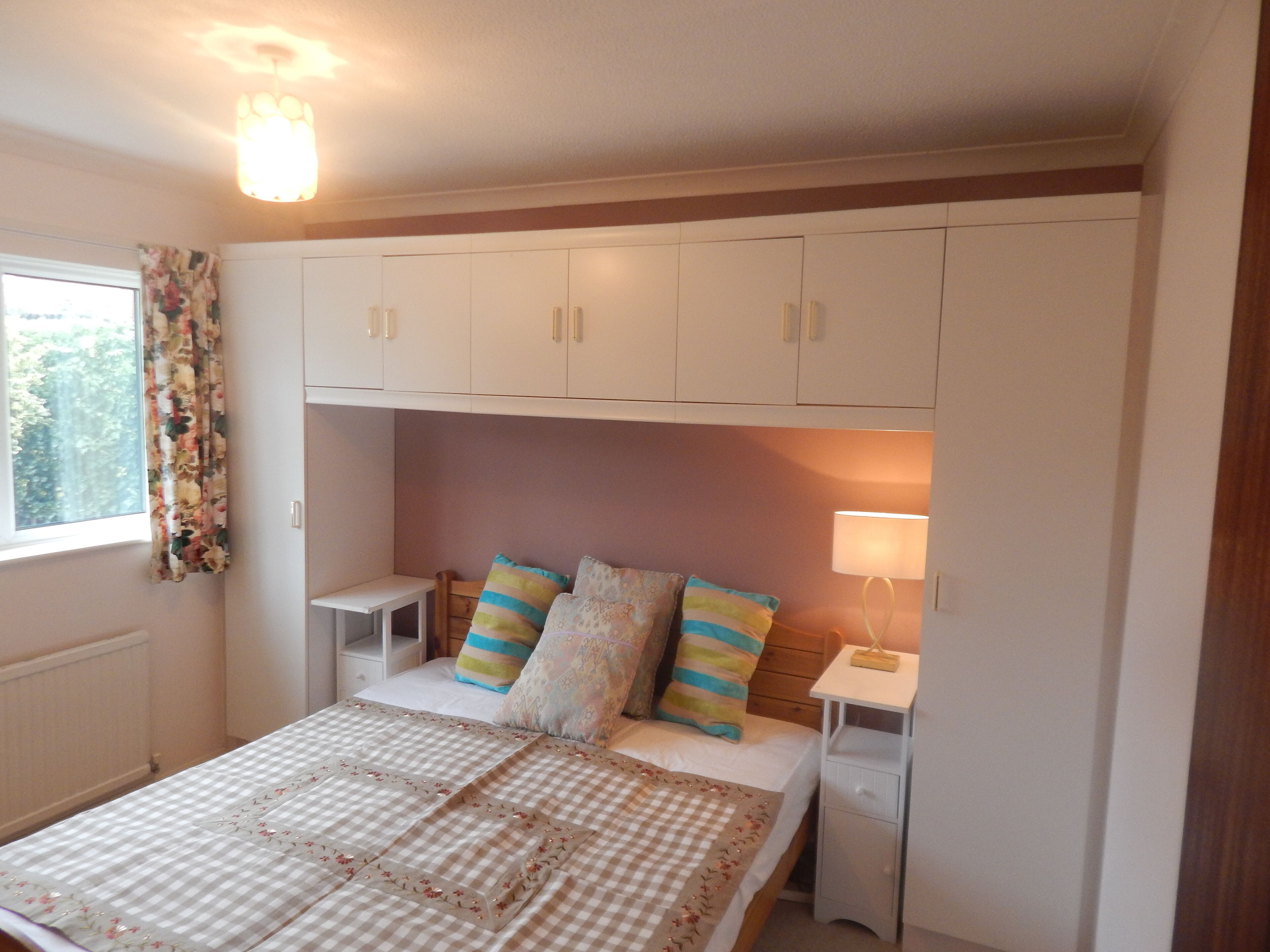 Family House | 2 bedrooms, iron/ironing board, travel cot, free WiFi