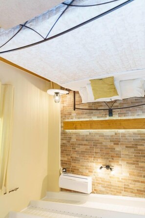 Bathroom - Voulamandis House Apartment 3,  Close to Karfas (Chios)