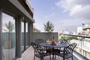 Balcony - Hestia - Ippokratous 35 (Athens)