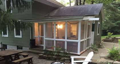 Farmhouse on 300 acres with 2 lakes near the heart of Amish Country