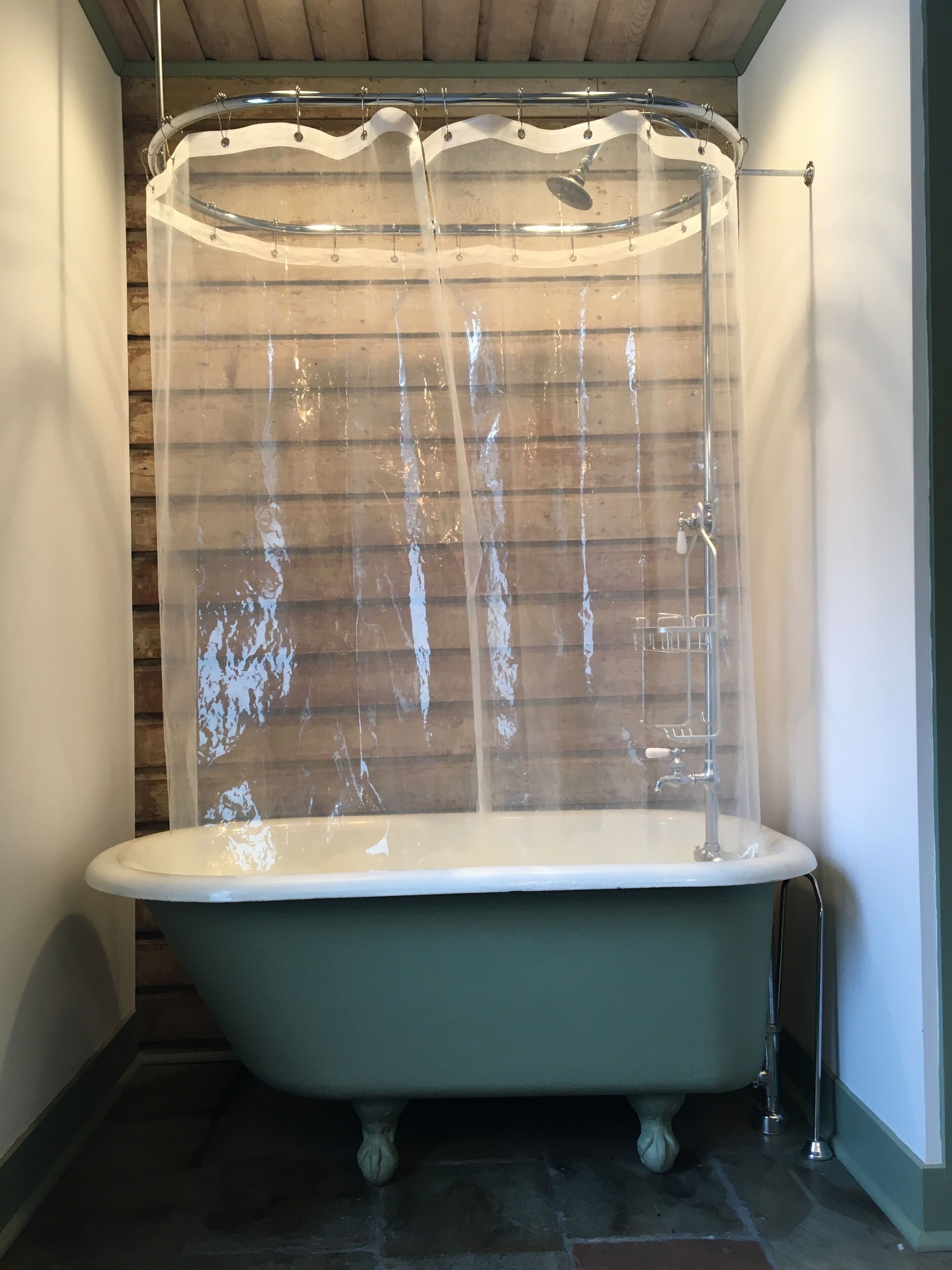 Combined shower/bathtub, hair dryer, towels, soap