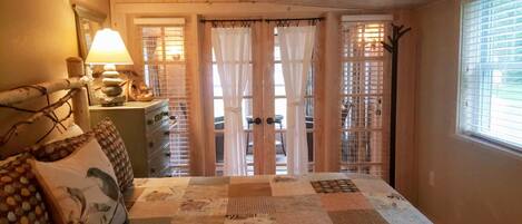 3 habitaciones, tabla de planchar con plancha y wifi gratis