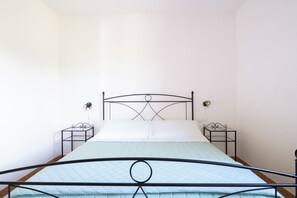 2 chambres, lit de bébé (supplément), accès au Wi-Fi (inclus)