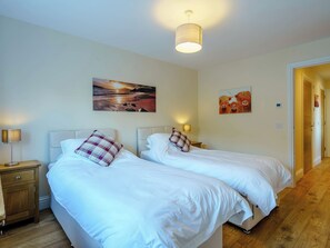 3 habitaciones, wifi gratis y ropa de cama 