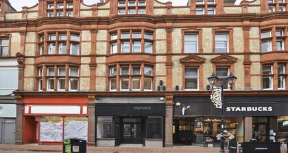 VICTORIA HOUSE by Aeria Apartments