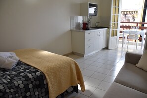 1 makuuhuone, silitysrauta/-lauta, ilmainen Wi-Fi, vuodevaatteet