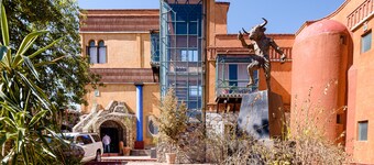 Riad Mellado by Grupo Afekto