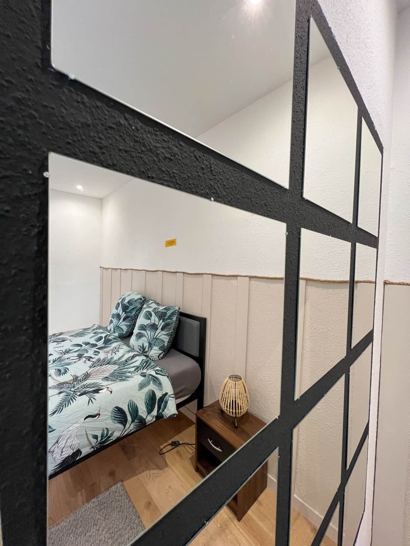 Bedroom decoration 2-min
