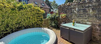 The Boyne Arms Cottage