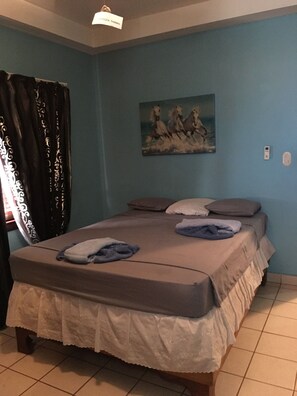 2 bedrooms, WiFi - Longterm Rental (Coco)