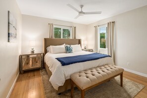 3 bedrooms, in-room safe, desk, iron/ironing board