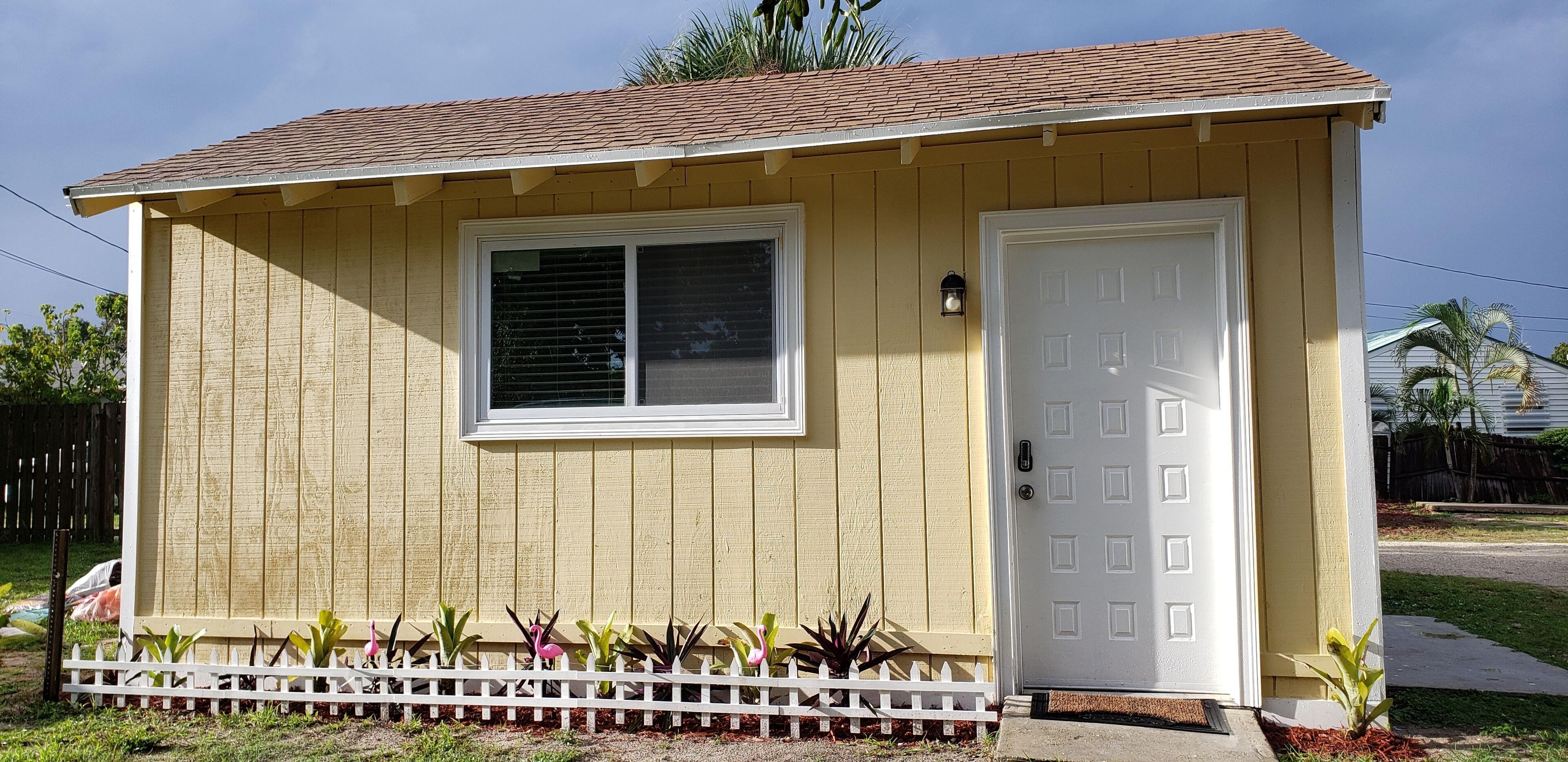 FLAMINGO COTTAGE 3 MINUTES FROM BEACH