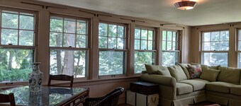 Family-friendly 5-Star Rated 19th Century Restored Mansion